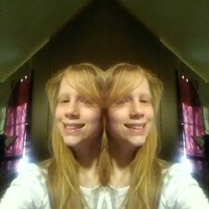 Meet your Posher, Veronica